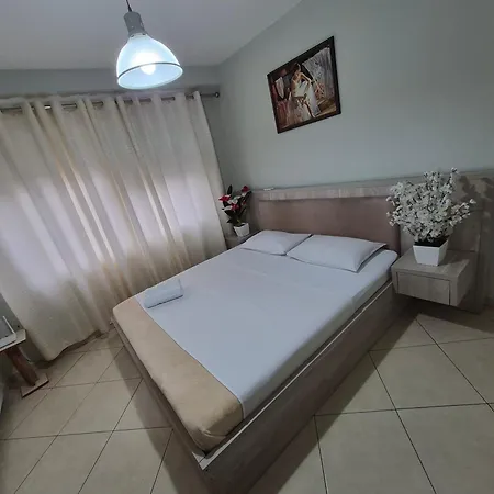 Central Tirana Stay Homestay Tirana