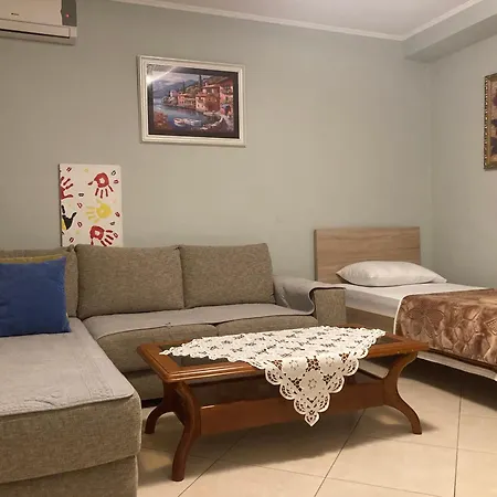 Central Tirana Stay Homestay